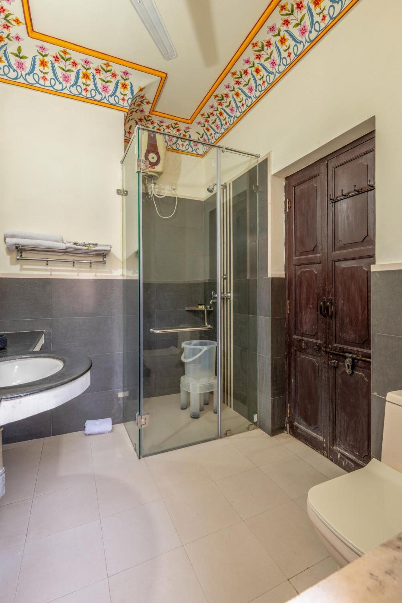 Dhulagarh Heritage Palace Hotel Near Jaipur Banskhoh Екстер'єр фото